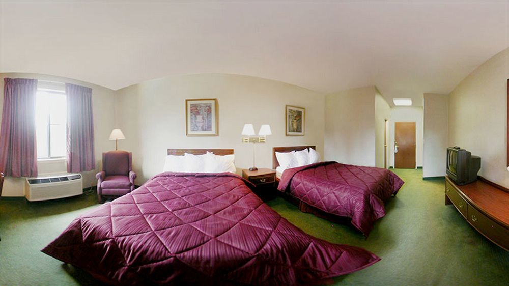 Days Inn & Suites By Wyndham Hickory Esterno foto